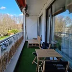 Kandinsky Top Comfort Apartment