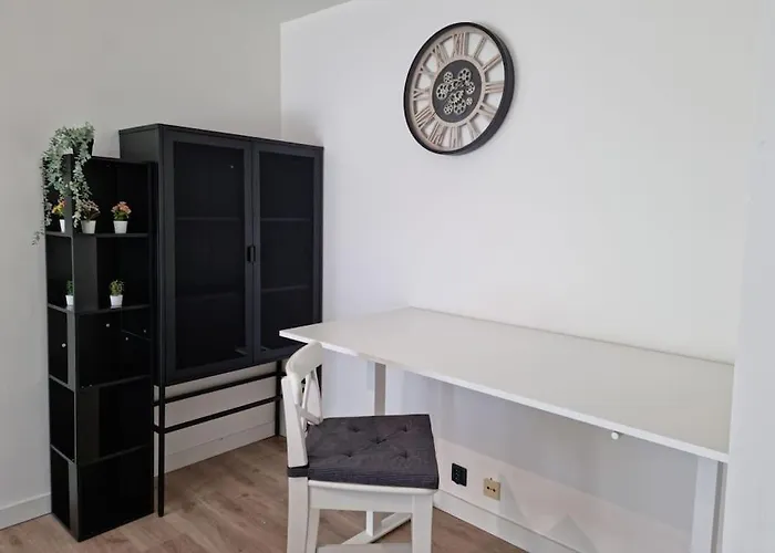 Kandinsky Top Comfort Apartment